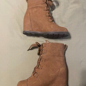 Wedge Booties with faux fur lining